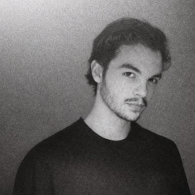 Marius Larrayadieu : « Avoir deux parents photographes m’a énormément inspiré »